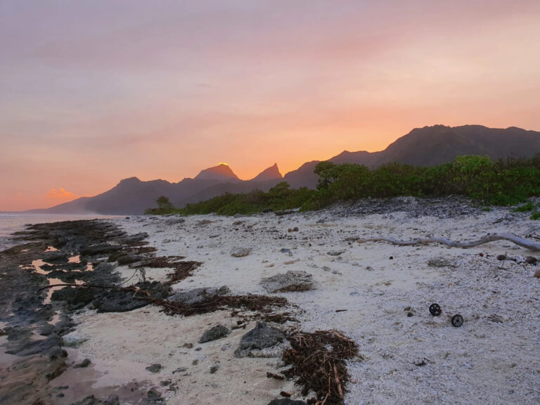 Yoga and meditation retreat in Moorea, French Polynesia